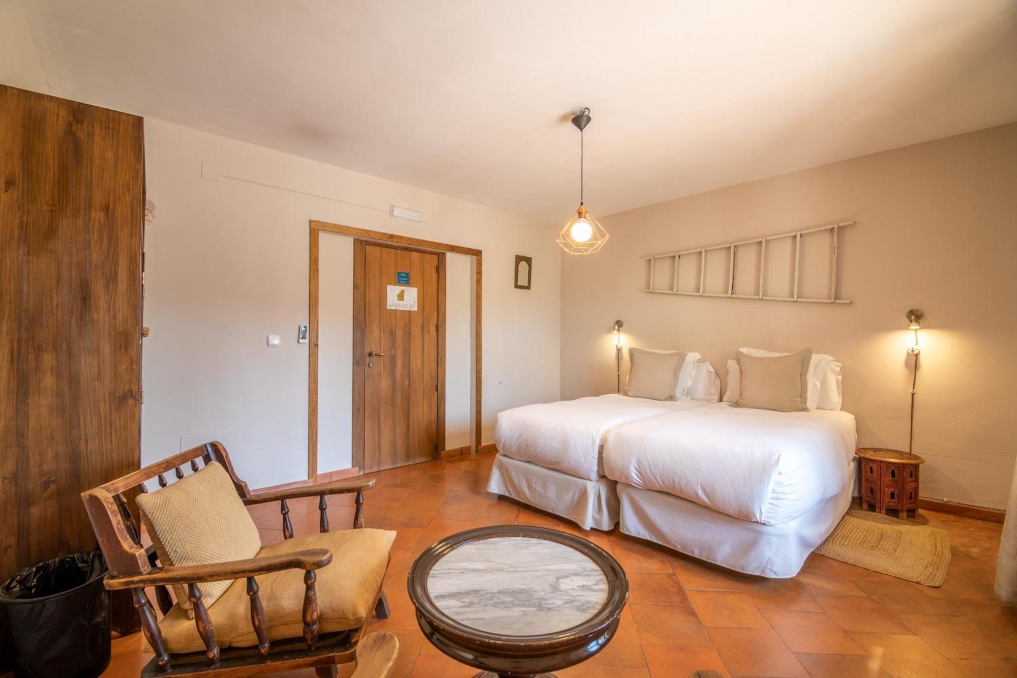 Zweibettzimmer mit Aussicht auf die Alhambra